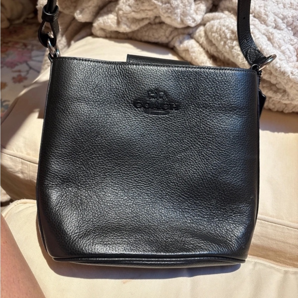 Black coach sophie bucket bag
